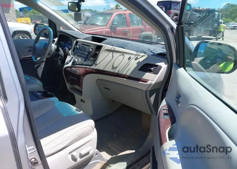 2012 Toyota Sienna Xle/Limited из США, поврежденный, VIN 5TDDK3DC9CS035753